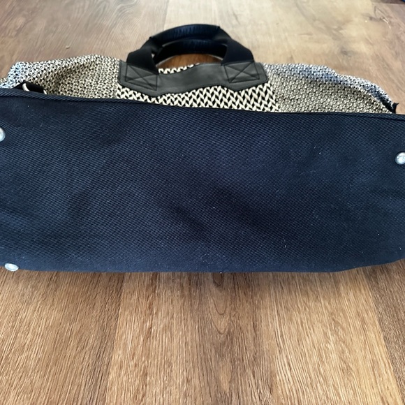 TOMS Linen Woven Weekender Duffle Bag Black White Adjustable Strap - Picture 4 of 6